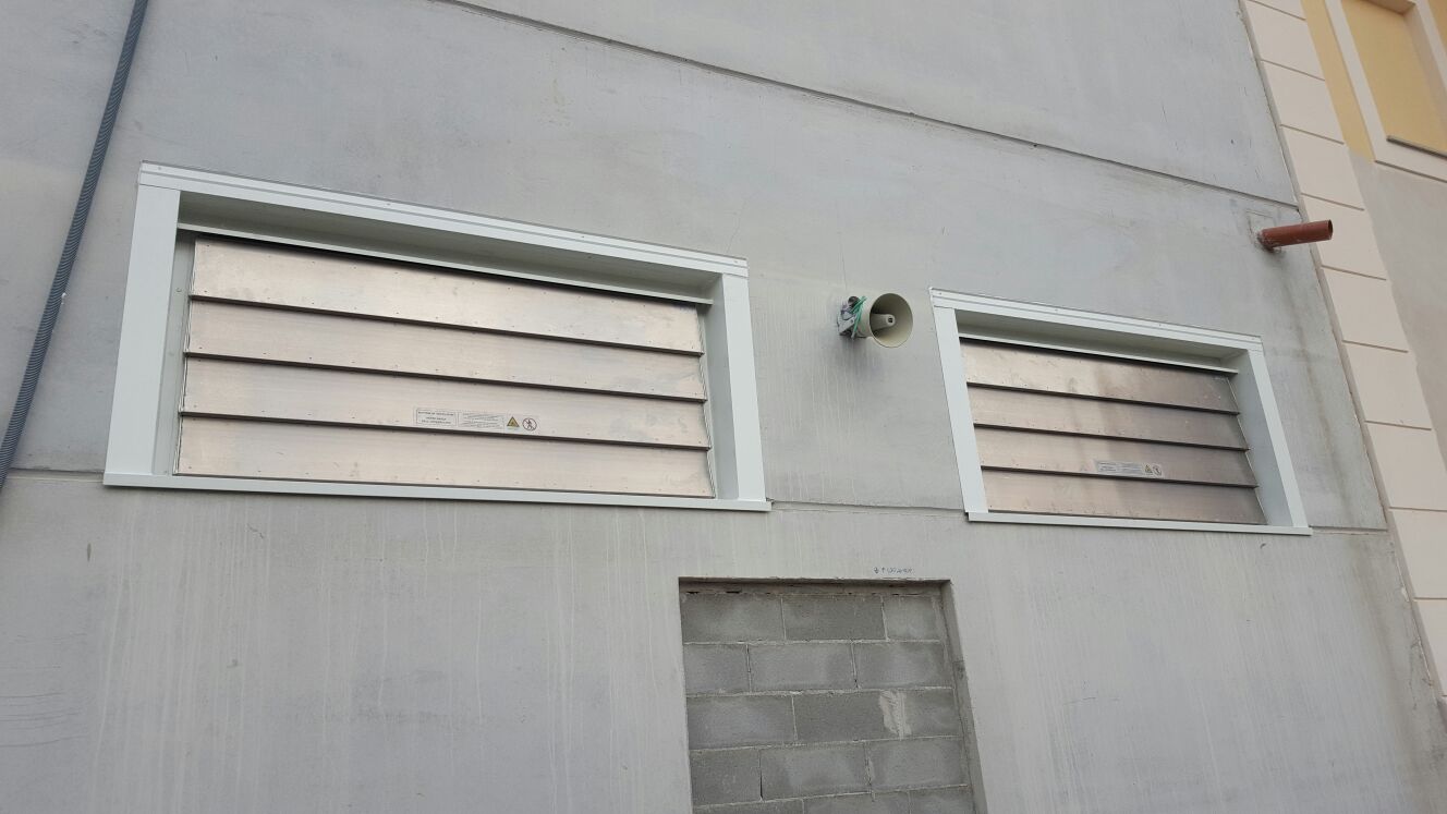 OUTLET (5)